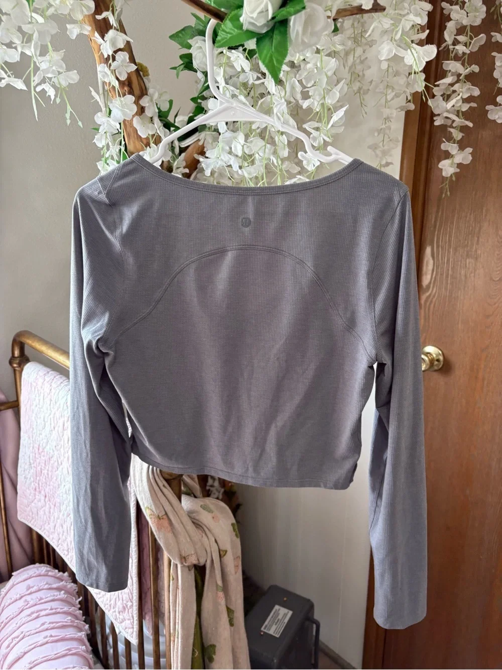 lululemon athletica Heathered Asphalt Grey Cropped Henley Long Sleeve